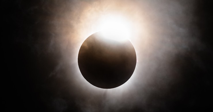 Eclipse solar