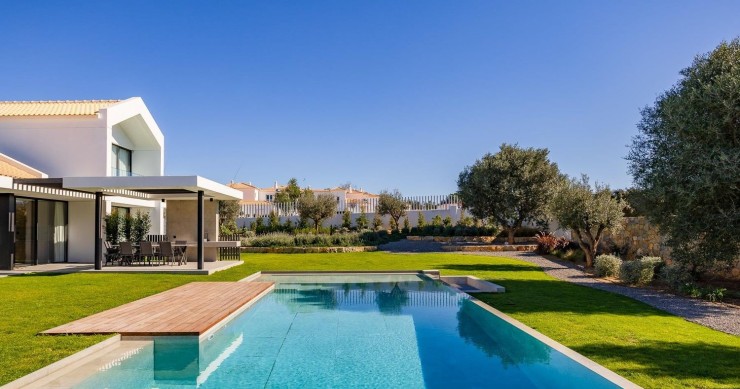Luxury villa for sale in Portugal's Golden Triangle