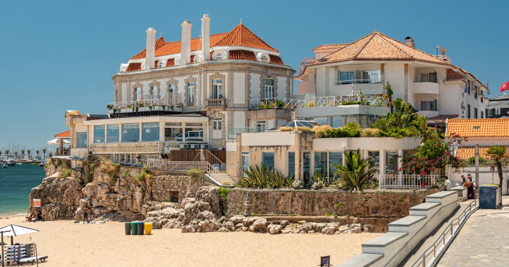 Living in Cascais