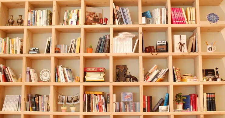 Organizar os livros escolares