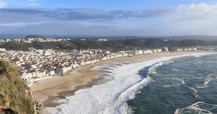 Casas na Nazaré investigadas pela PJ