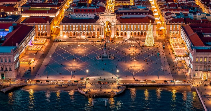 Christmas lights in Lisbon