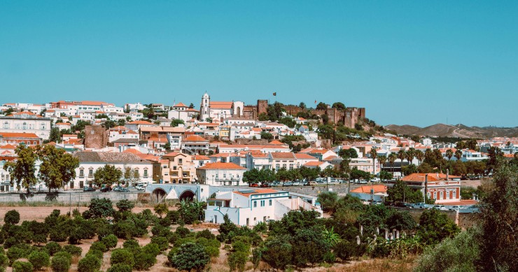 living in Silves