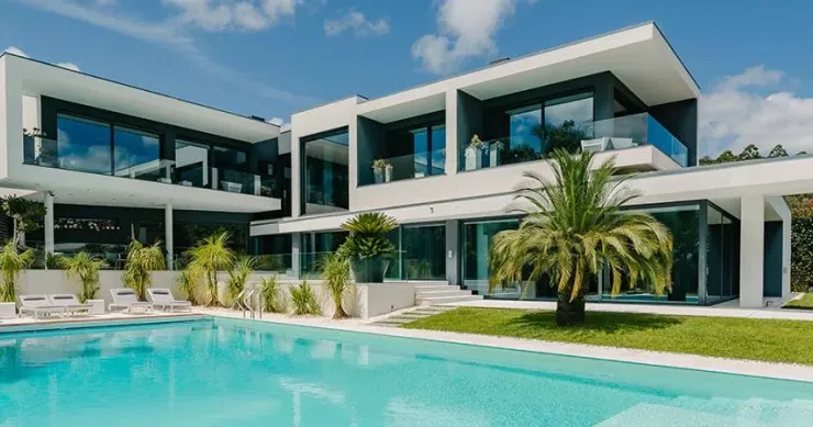 Casa em Oliveira de Azeméis - Santiago da Riba-Ul - Ul - Macinhata da Seixa - Madail, Aveiro - 3.000.000 euros