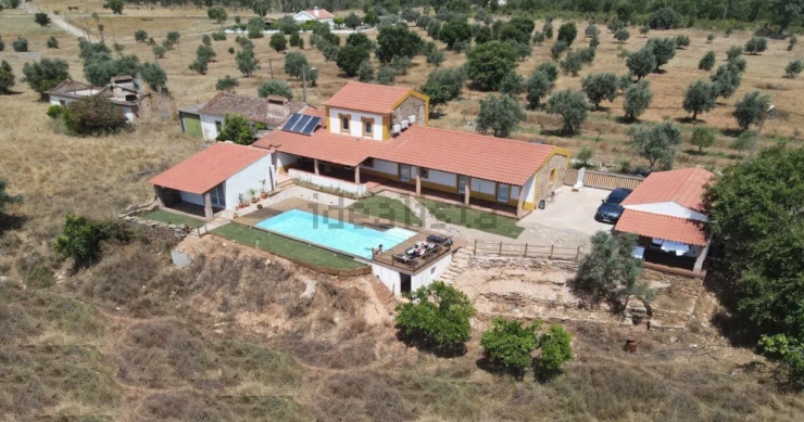 Moradia de luxo para arrendar em Santarém