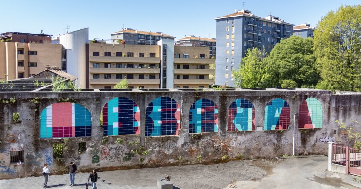 "Libertá", no bairro italiano de San Siro, em Milão.