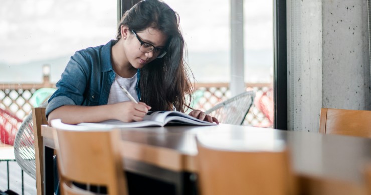 estudantes