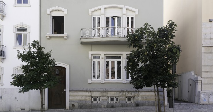 Edifício de escritórios na Rua Tomás Ribeiro