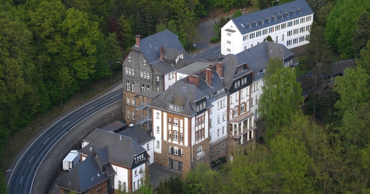 Rosbach, Waldkrankenhaus