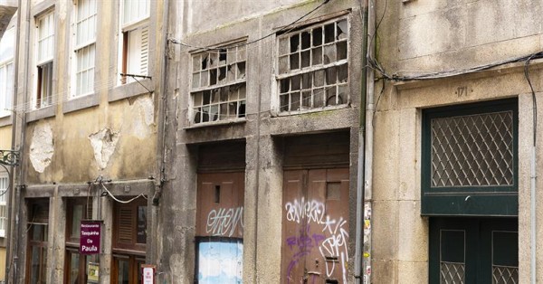 Obras em casas velhas: donos intimados em Lisboa regista mínimo de 10 anos