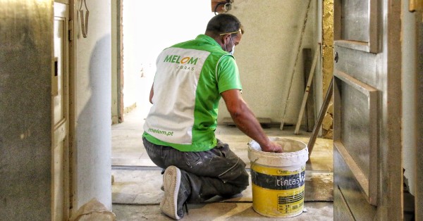 Portugueses e proprietários são os que mais investem em remodelações