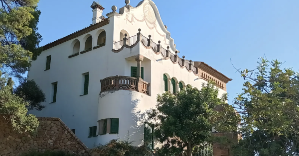 Câmara de Barcelona oferece 3,2 milhões pela joia privada do Park Güell