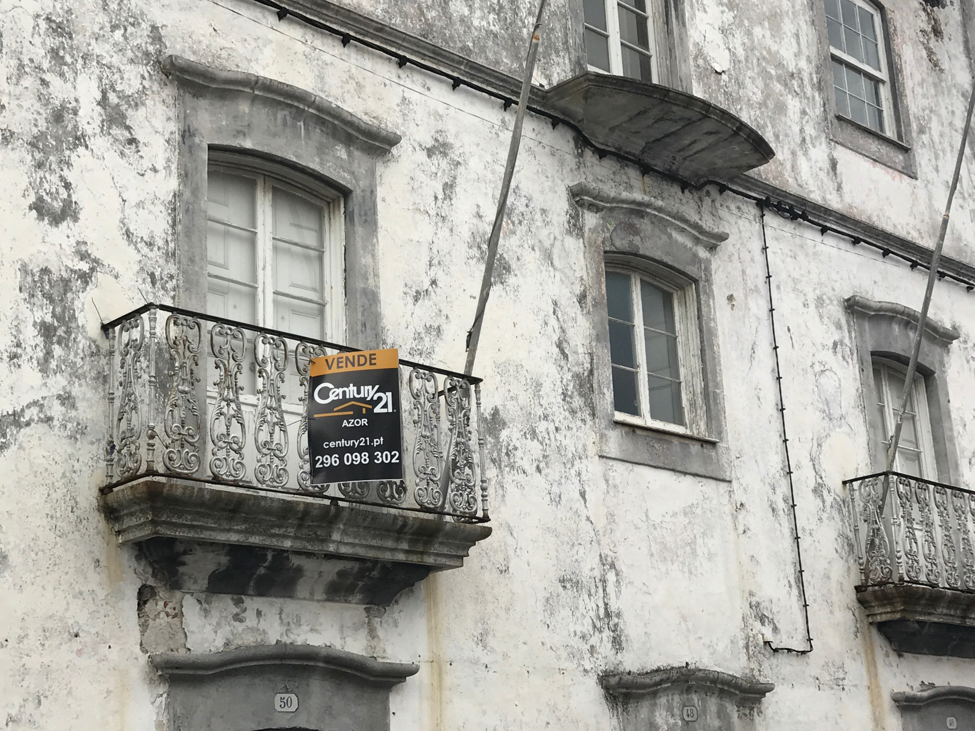 Century 21 venda de casas aumenta 17 e custam em média 135,4 mil euros — idealista/news