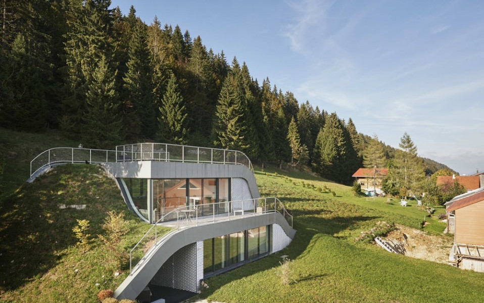 Edifícios que se integram na natureza