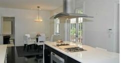 a-nice-bright-kitchen