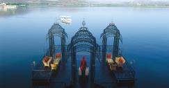taj_lake_palace_00