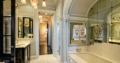 hilfiger-plaza-penthouse-bathroom