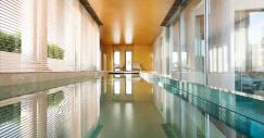 Uma piscina interior, para os dias mais frios