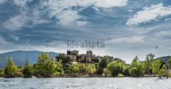 O castelo visto desde o rio