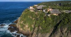 A casa tem 1.672 m2
