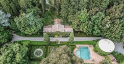 A casa de Valentino na Toscana