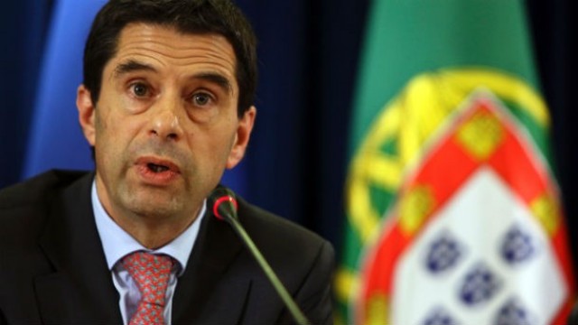 vítor gaspar, ministro das finanças, deverá levar novas medidas a conselho de ministros