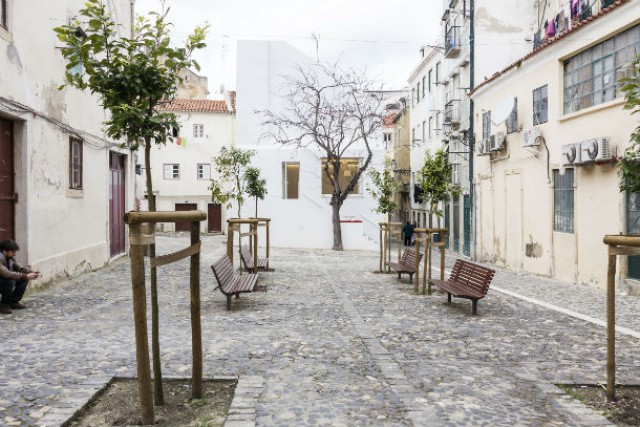 a casa da severa foi transformada num espaço de divulgação do fado e terá um café/restaurante (fotos: josé adrião arquitectos)