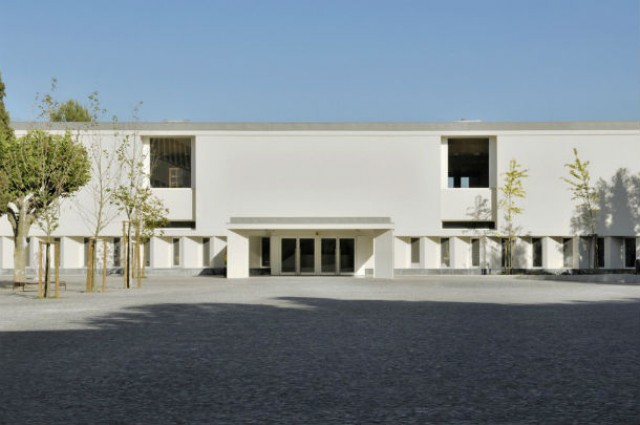 a nova entrada principal da escola básica francisco arruda