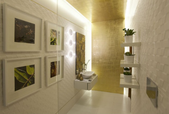 A iluminação, os revestimentos e a funcionalidade são os três elementos fundamentais para decorar o WC