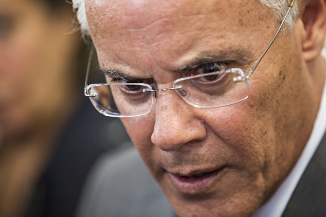 Miguel Macedo perdeu imunidade parlamentar - fotografia do jornal Público