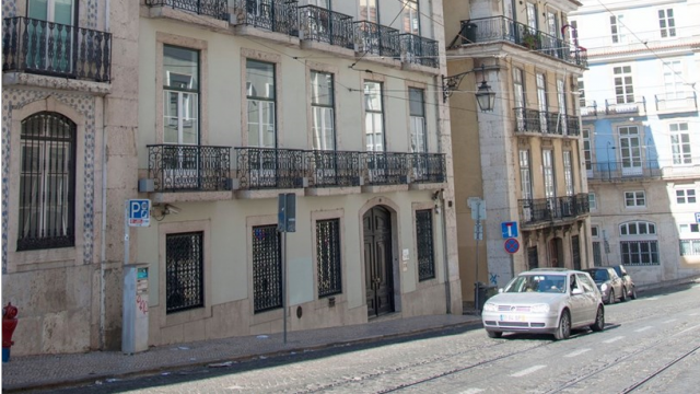 Antiga sede da Ongoing, ao lado do Chiado e com vistas para o Tejo, vendido por oito milhões de euros