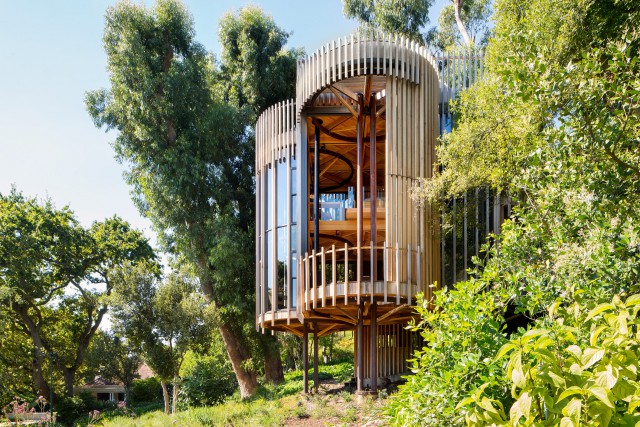 Dezeen