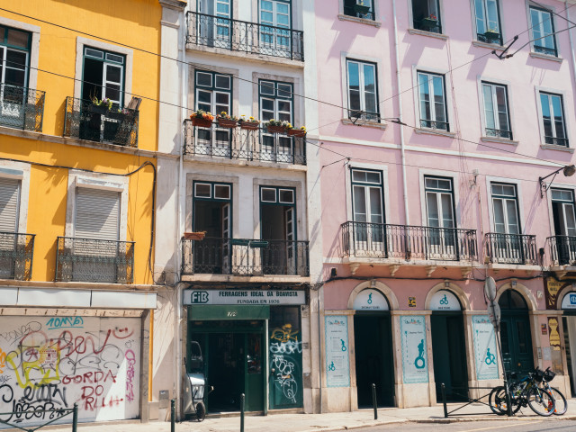 Luca Dugaro/Unsplash