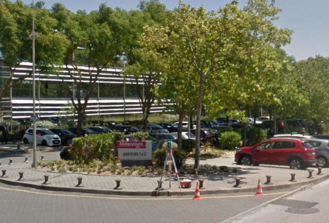 São 3.400 m2 de escritórios / Google Maps