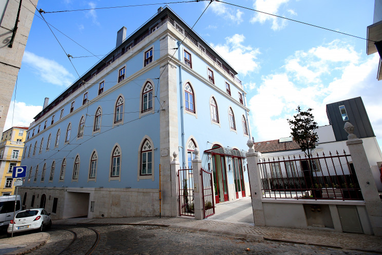Edifício Duques de Brangança, com 13 casas de luxo / Coporgest