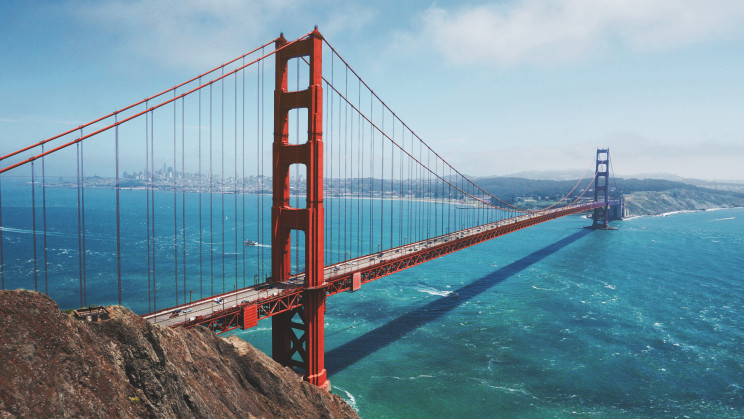 Golden Gate Bridge, São Francisco / Photo by Maarten van den Heuvel on Unsplash