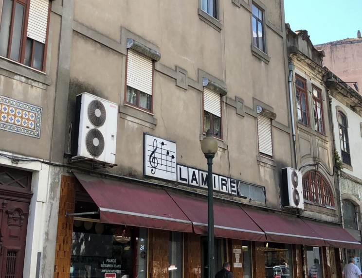 Edifício na Rua da Alegria, no Porto / MK Premium