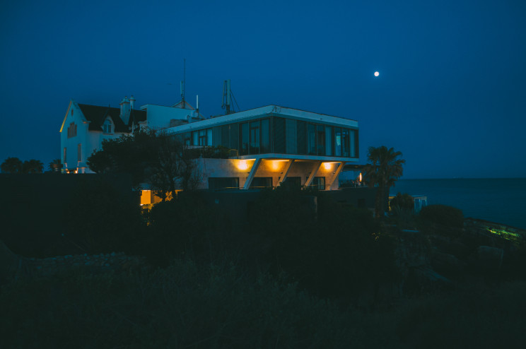 Photo by Jefferson Santos on Unsplash