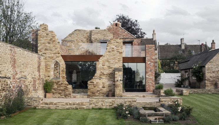 Exterior da casa / © Johan Dehlin via ArchDaily