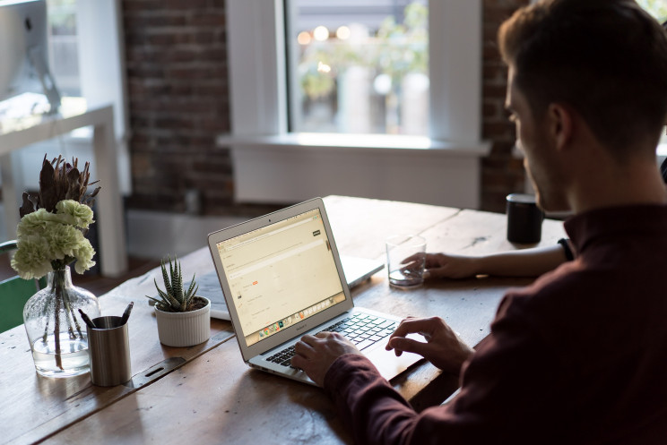 Bench Accounting on Unsplash
