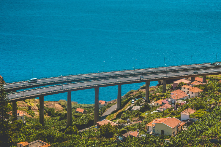 Danilo Santos on Unsplash