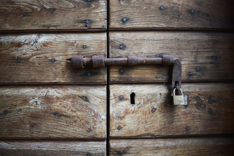 Chris Barbalis on Unsplash