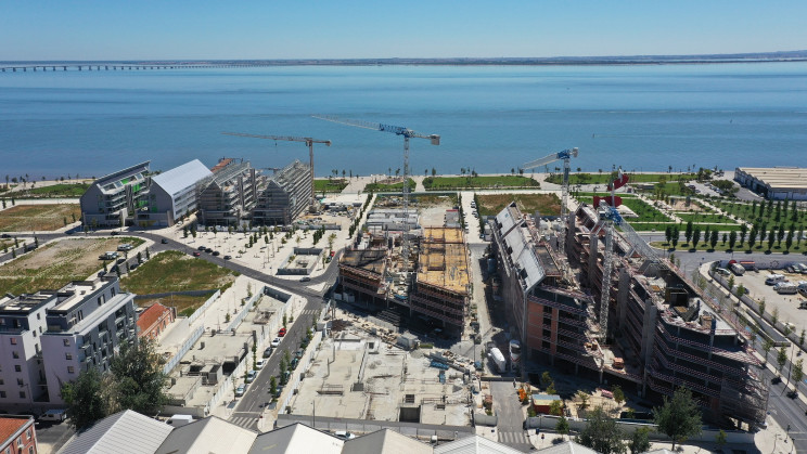 Prata Riverside Village, Lisboa / VIC Properties