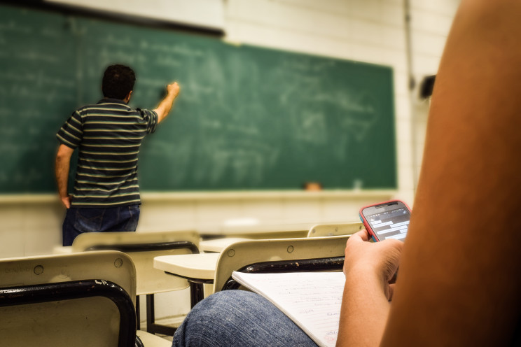 Obras em escolas