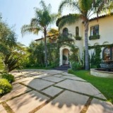 divórcios em hollywood obrigam estrelas a vender mansões (fotos)