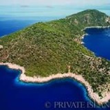 há ilhas gregas à venda a partir de 1,5 milhões (fotos)