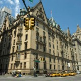 estado vende casa no edifício onde viveu john lennon 