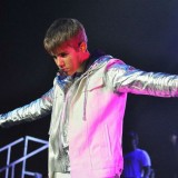 justin bieber e selena gomez vão construir uma casa em los angeles