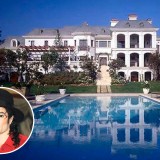 Casa onde morreu Michael Jackson terá sido vendida por 15 milhões (fotos)
