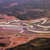 crise no sector imobiliário irlandês afunda projecto turístico no autódromo do algarve 